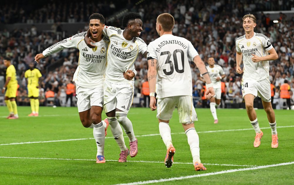 Vinicius dominon Bot&euml;rorin, dy yje t&euml; Real Madridit mes m&euml;