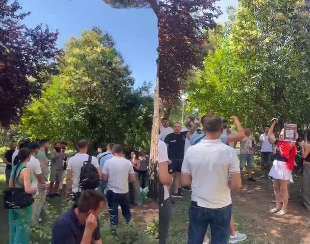 &ldquo;Parlament analfabet&rdquo;, qytetar&euml;t protestojn&euml; para