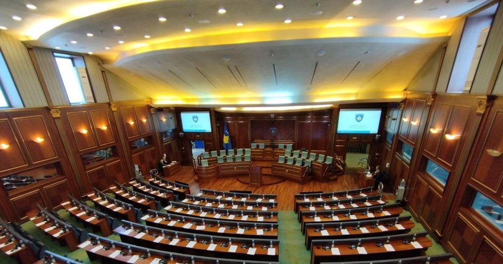 Kush mbetet jasht&euml; Kuvendit t&euml; Kosov&euml;s? Ministra dhe emra t&euml;