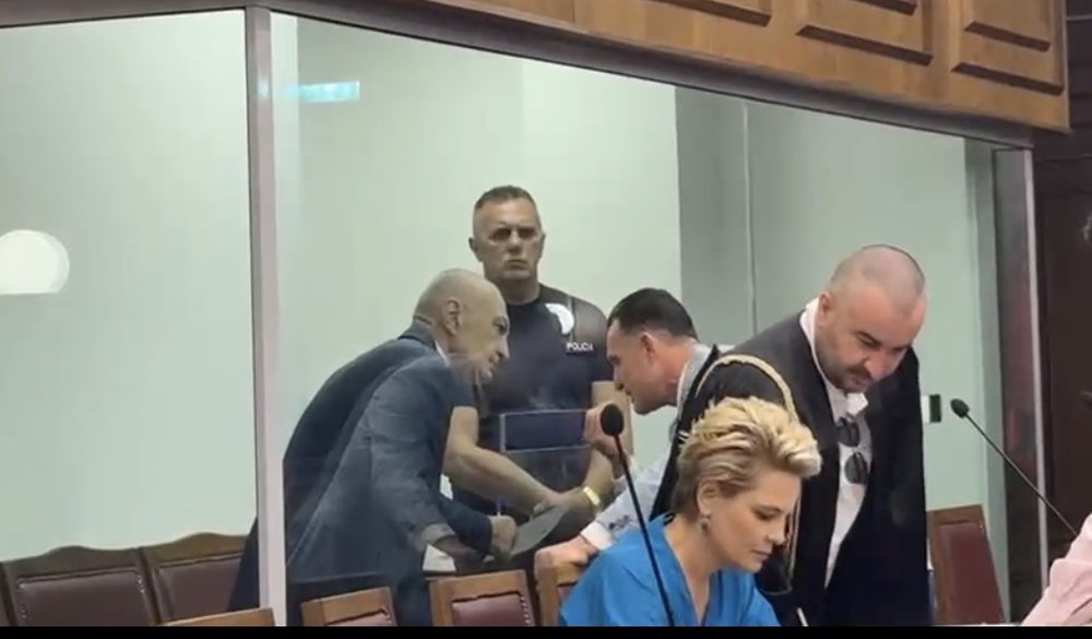 Gjykata e Posa&ccedil;me: Rr&euml;zohet k&euml;rkesa p&euml;r transmetim live