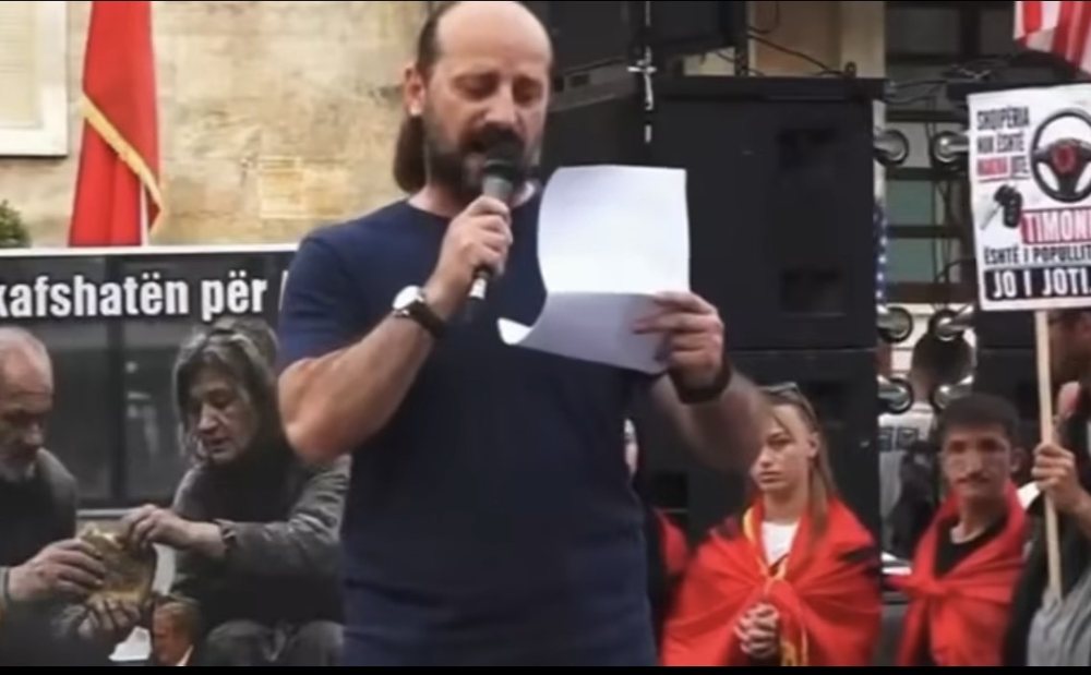 Kush &euml;sht&euml; Dritan Goxhaj, ish-ushtari i U&Ccedil;K-s&euml; q&euml;