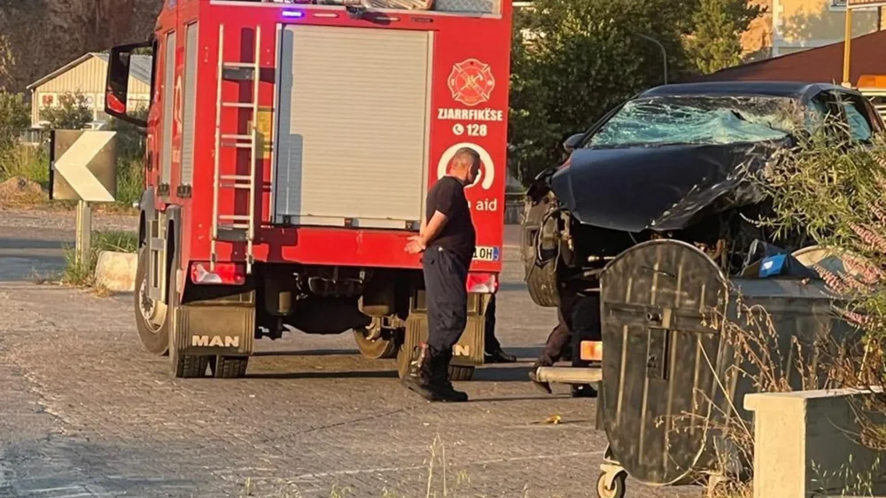 Aksident me vdekje n&euml; aksin rrugor Lezh&euml;&ndash;Milot, makina