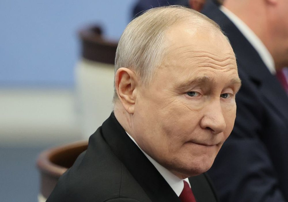 Putin: NATO po p&euml;rgatitet p&euml;r luft&euml; kund&euml;r Rusis&euml;, jemi