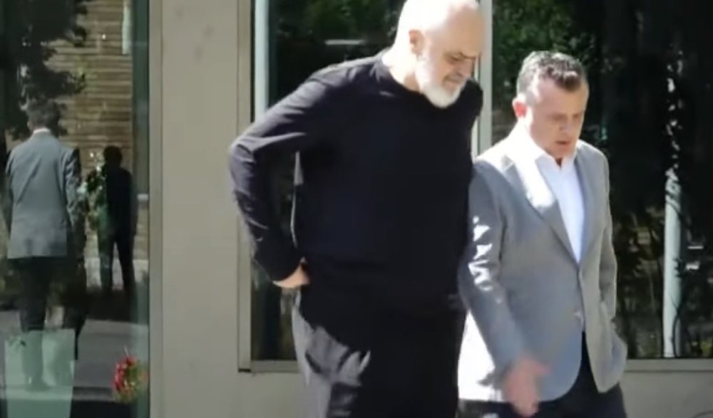 P&euml;rfundon mbledhja e PS-s&euml;, zbardhen porosit&euml; e Ram&euml;s