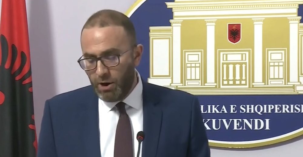 Bardhi ngre pik&euml;pyetje p&euml;r SPAK: Pse nuk &euml;sht&euml; k&euml;rkuar