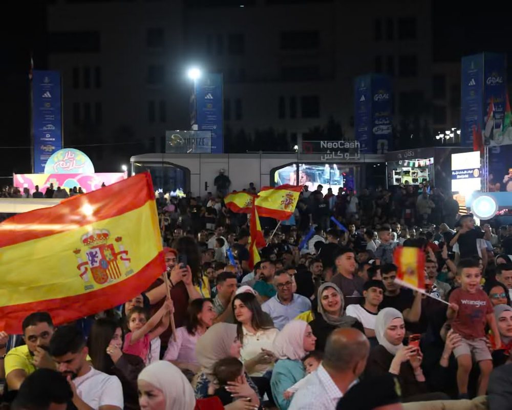 Fitorja e Spanj&euml;s n&euml; Bot&euml;ror festohet n&euml; Gaza: