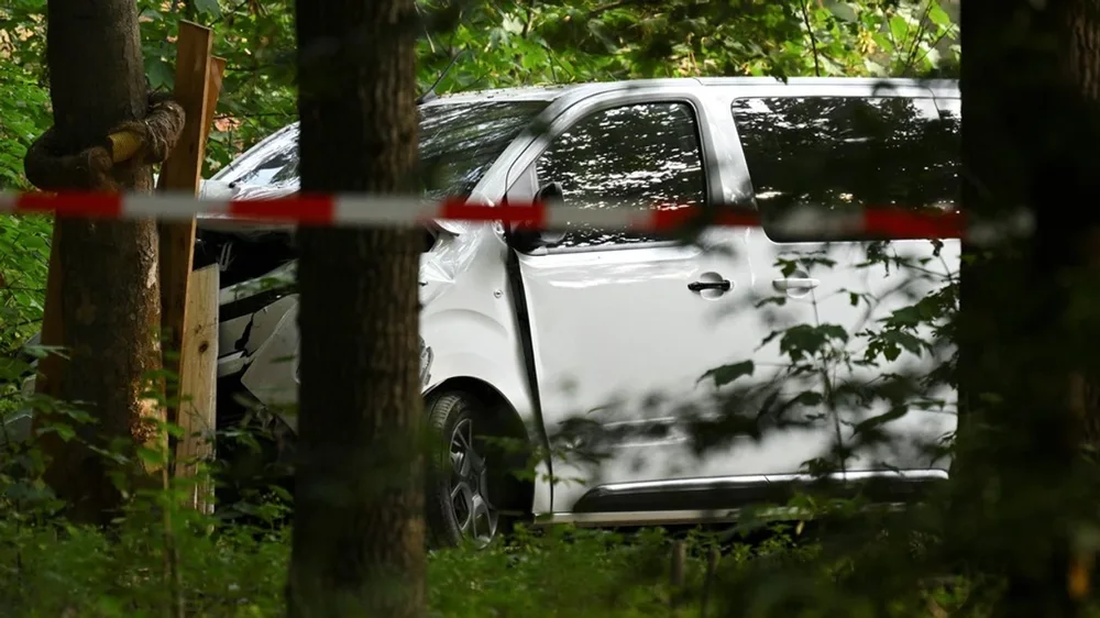 Car plows into crowd at Berlin Pride event, one dead, 16 injured