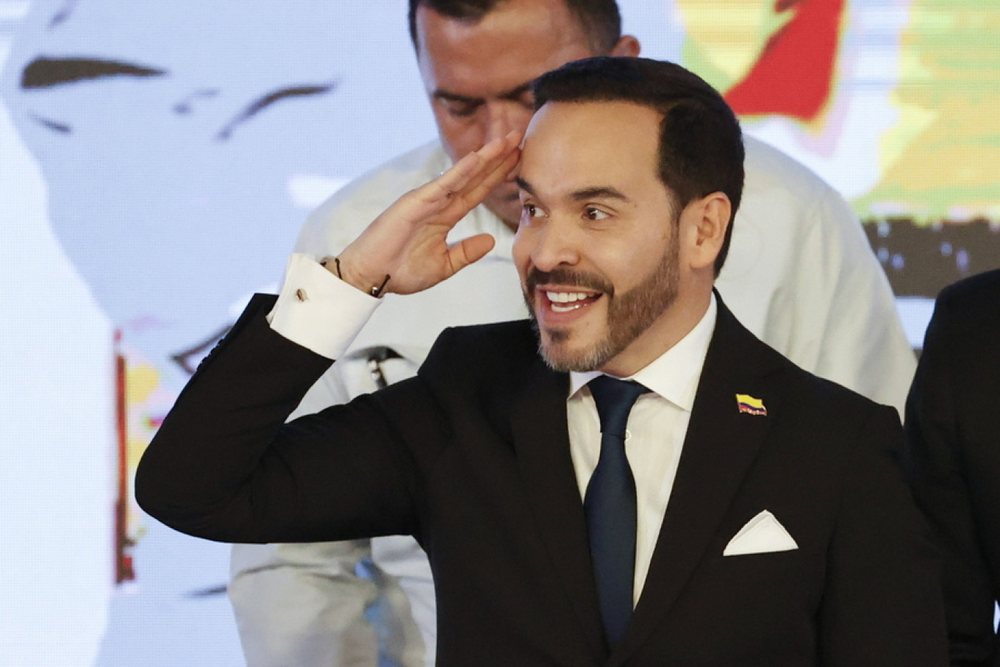 Presidenti i zgjedhur i Kolumbis&euml; rikthen marr&euml;dh&euml;niet me