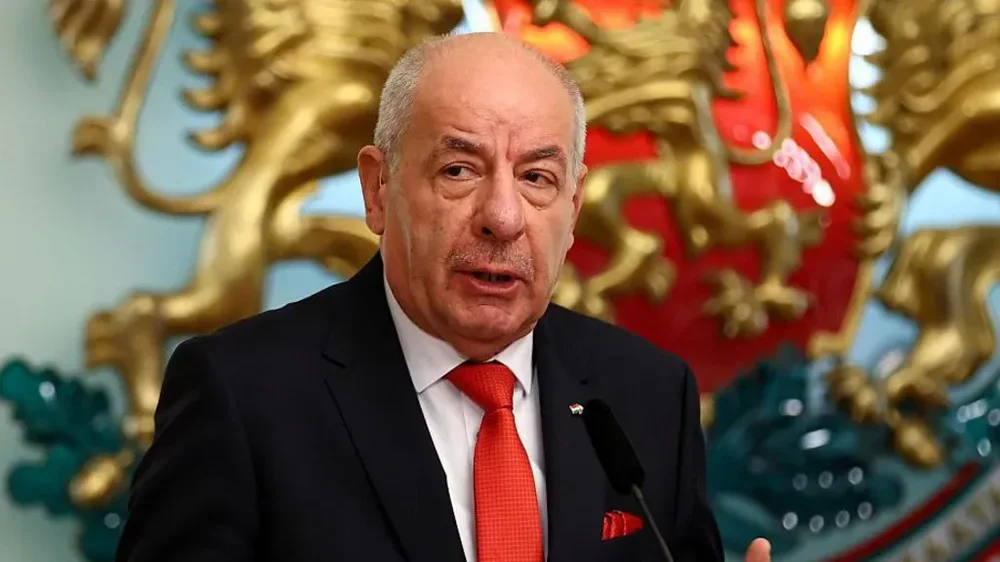 Presidenti i Hungaris&euml; firmos fundin e mandatit t&euml; tij, p&euml;rplasje