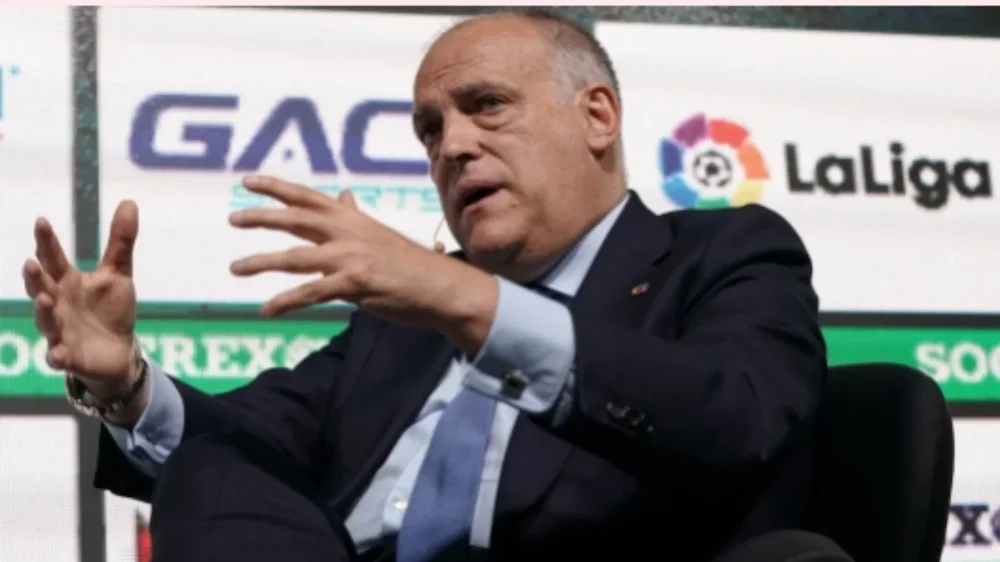 Tebas sulmon ashp&euml;r Infantinon: FIFA po shkat&euml;rron futbollin, koha