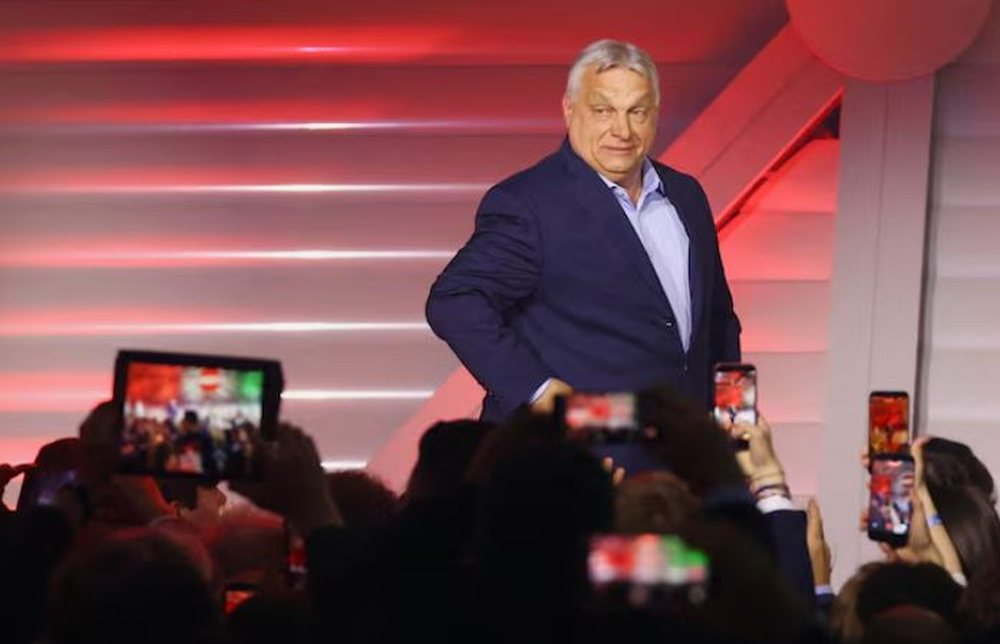 Orban b&euml;n thirrje p&euml;r rezistenc&euml; kund&euml;r qeveris&euml;