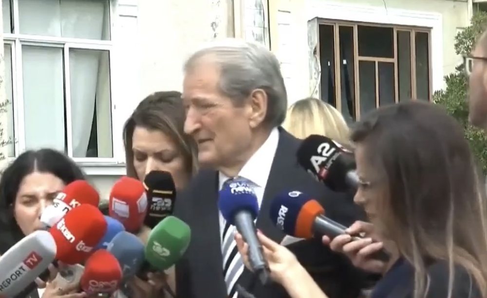 Berisha kusht&euml;zon vot&euml;n p&euml;r marr&euml;veshjen me SHBA: &ldquo;Nuk