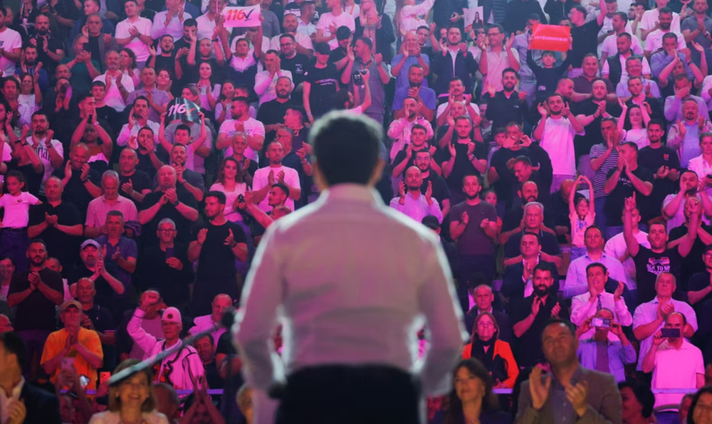 LVV thot&euml; se i ka votat p&euml;r Qeverin&euml;, k&euml;rkon konsensus