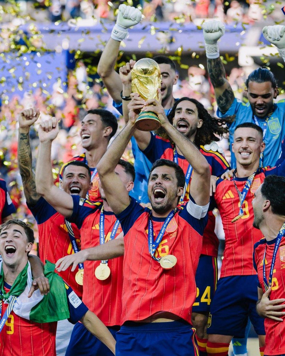 Tapia calls on Argentine fans: Accept defeat, Spain won the World Cup with merit