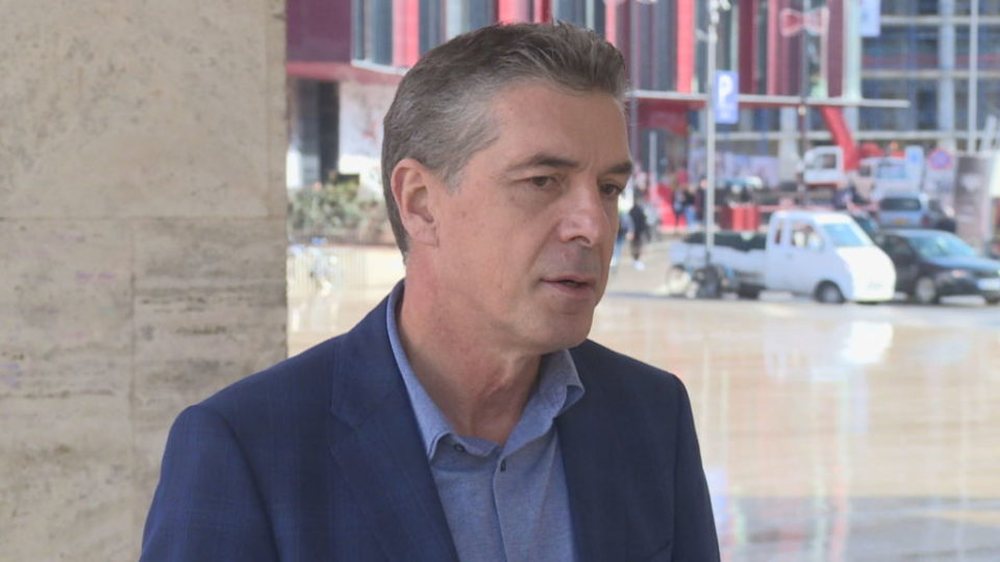 "Partizani" Gazmend Oketa sqaron p&euml;rplasjen Vladimir Qirjazin: