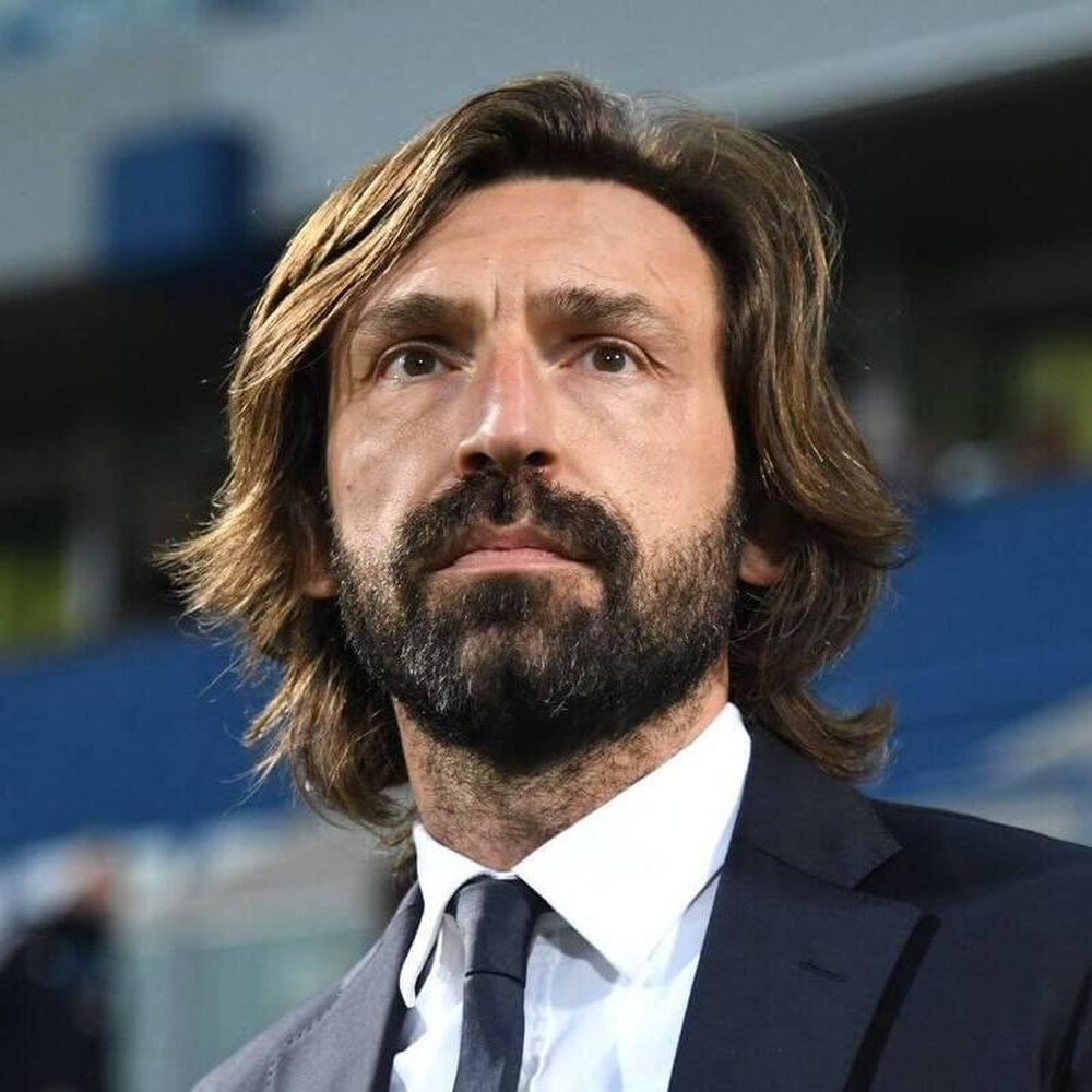 Andrea Pirlo pran&euml; stolit t&euml; Italis&euml;, Guardiola refuzon drejtimin