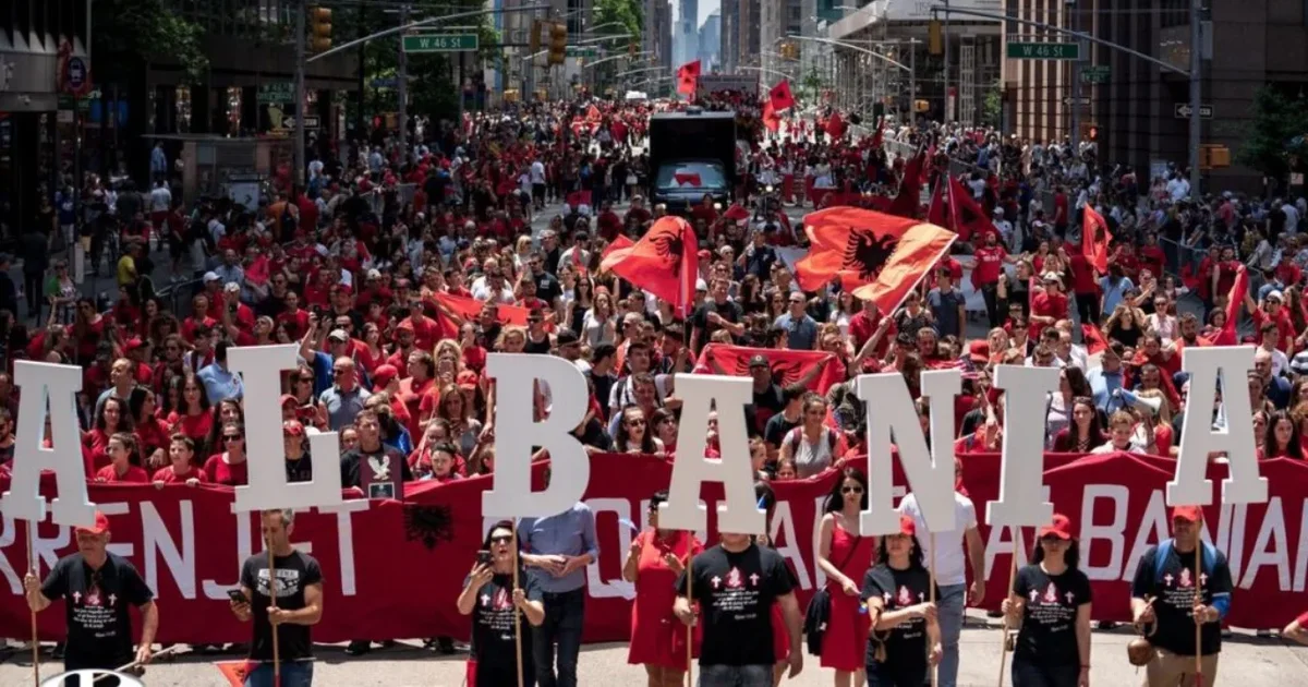  Little Albania  hyn në hartën zyrtare të New York ut  mungesa e  Little Italy  ndez polemika