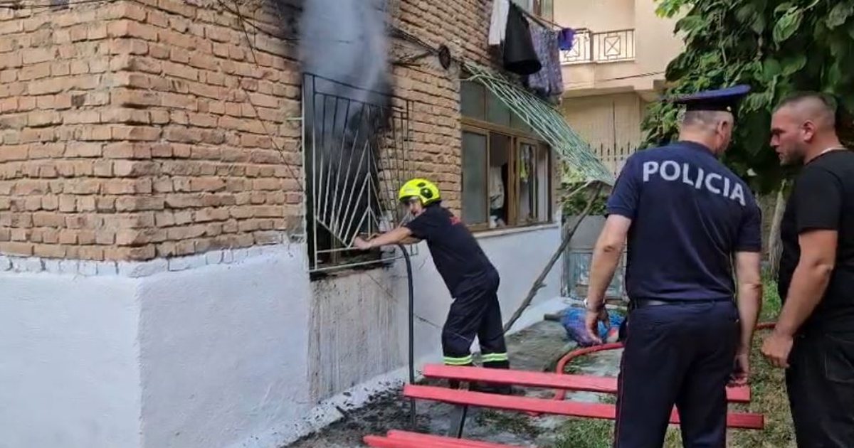 Zjarr në një apartament në Korçë  humb jetën nga asfiksia një 72 vjeçar