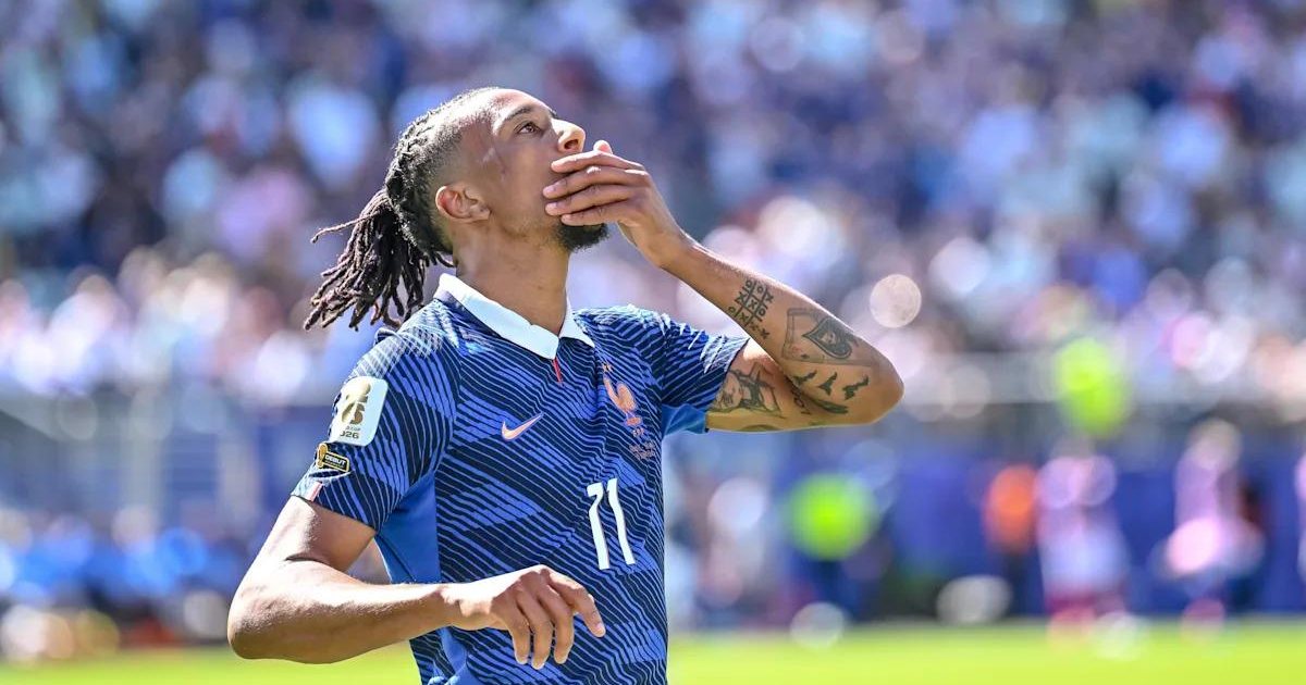 sagnol-michael-olise-eshte-futbollisti-me-i-mire-ne-bote-meriton-topin-e-arte