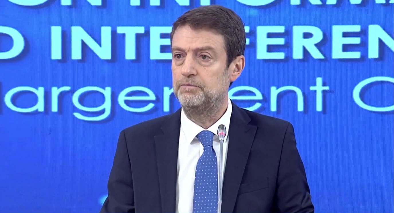 Ferit Hoxha reveals the new enemy: Uncontrolled Artificial Intelligence