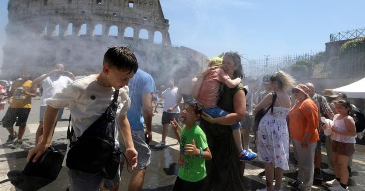 I nxehti ekstrem  Italia në alarm të kuq  temperaturat pritet të shkojnë deri në 45°C