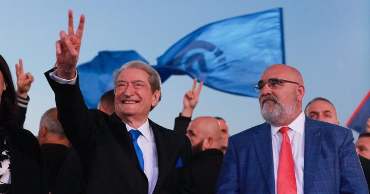 LaCivita rikthehet në fushatën e Trump pas  misionit  në Shqipëri