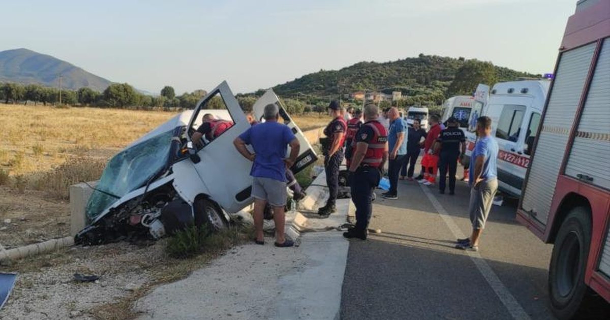 Aksident i rëndë në Vlorë  furgoni del nga rruga  1 i vdekur dhe 4 të plagosur rëndë