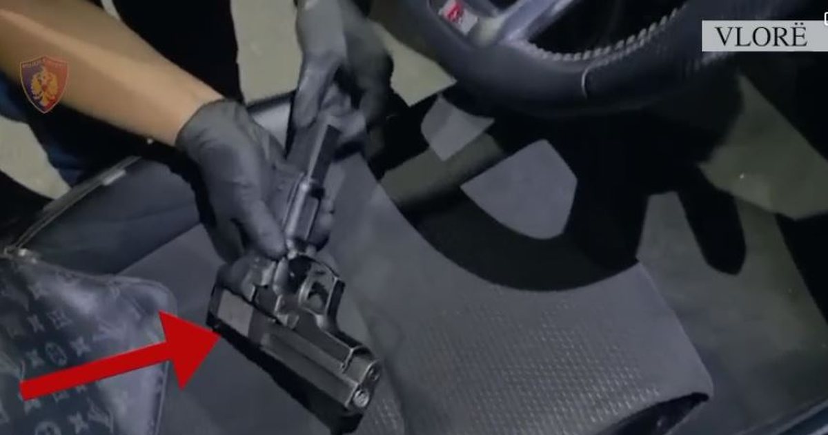 levizte-me-arme-dhe-radio-policie-ne-makine-arrestohet-i-riu-ne-vlore