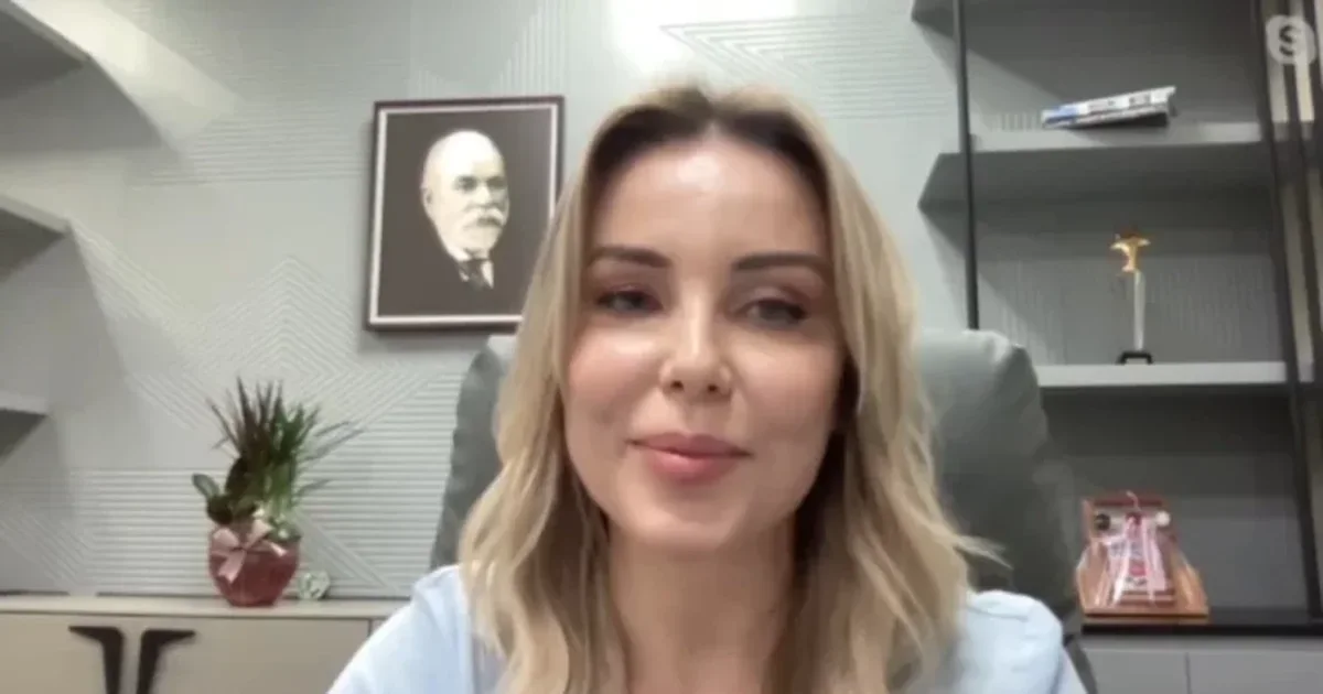 Akuzat se shantazhoi protestuesin me foton e djalit duke luajtur basketboll  reagon deputetja e PS së