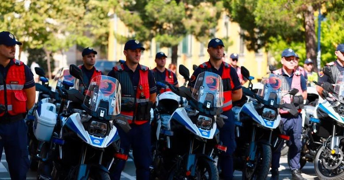 Motoçikletat e konfiskuara nga krimi i jepen Policisë së Shtetit 