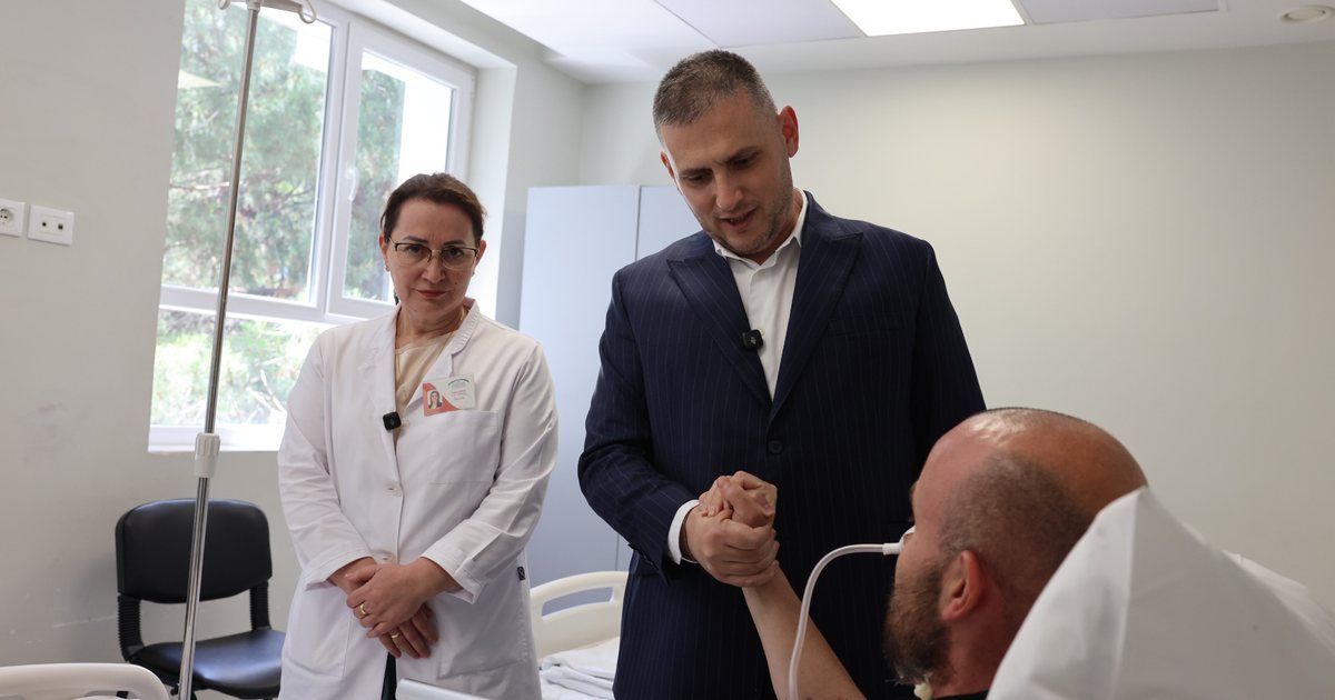  Nuk tërhiqemi asnjë hap përballë krimit    Hita vizion në spital efektivin Edison Adri që u plagos në Maliq