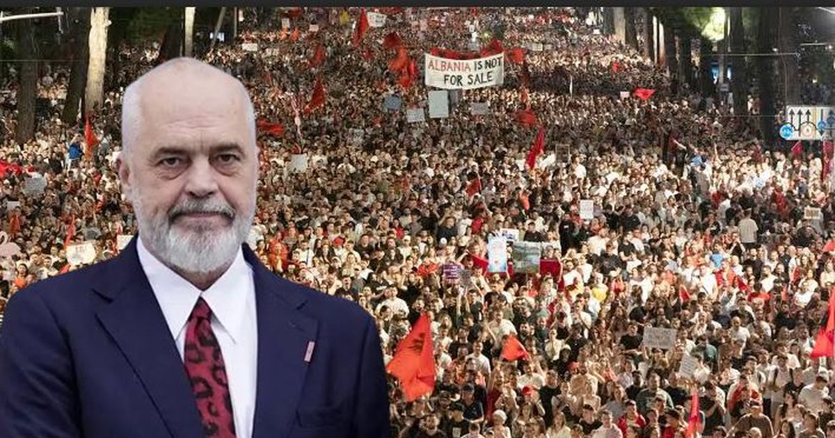 Shqiptarët e Kosovës dhe të Maqedonisë së Veriut në protestat e Tiranës  Rama  Lëreni Albin Kurtin jashtë kësaj çorbe