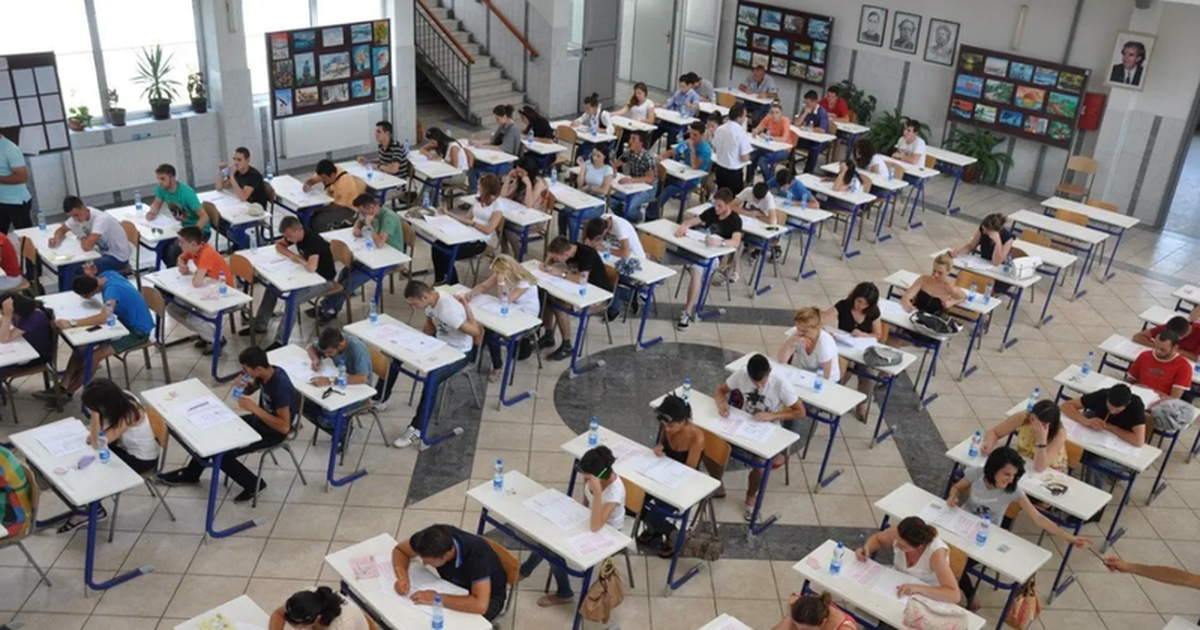 Matura Shtetërore  Mbi 26 mijë maturantë i nënshtrohen sot provimit të Matematikës