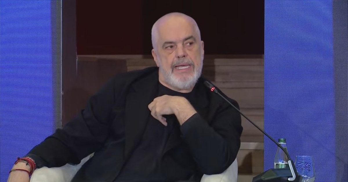 Arkivoli në bulevard  Rama  Historia po përsëritet  protesta juaj është marrë peng 