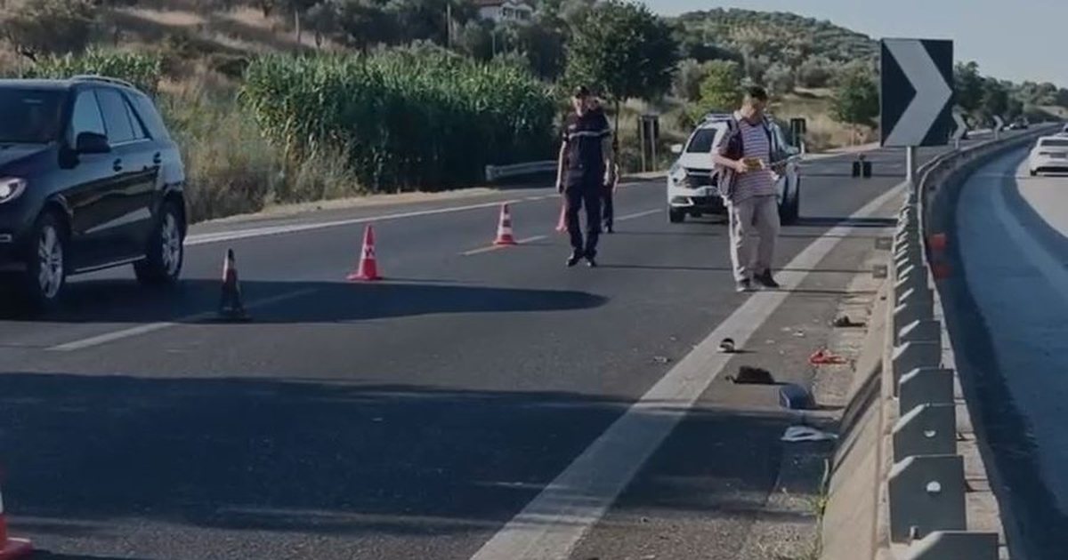 Po kalonte autostradën Lushnjë Rrogozhinë  makina përplas 75 vjeçaren  50 metra larg mbikalimit
