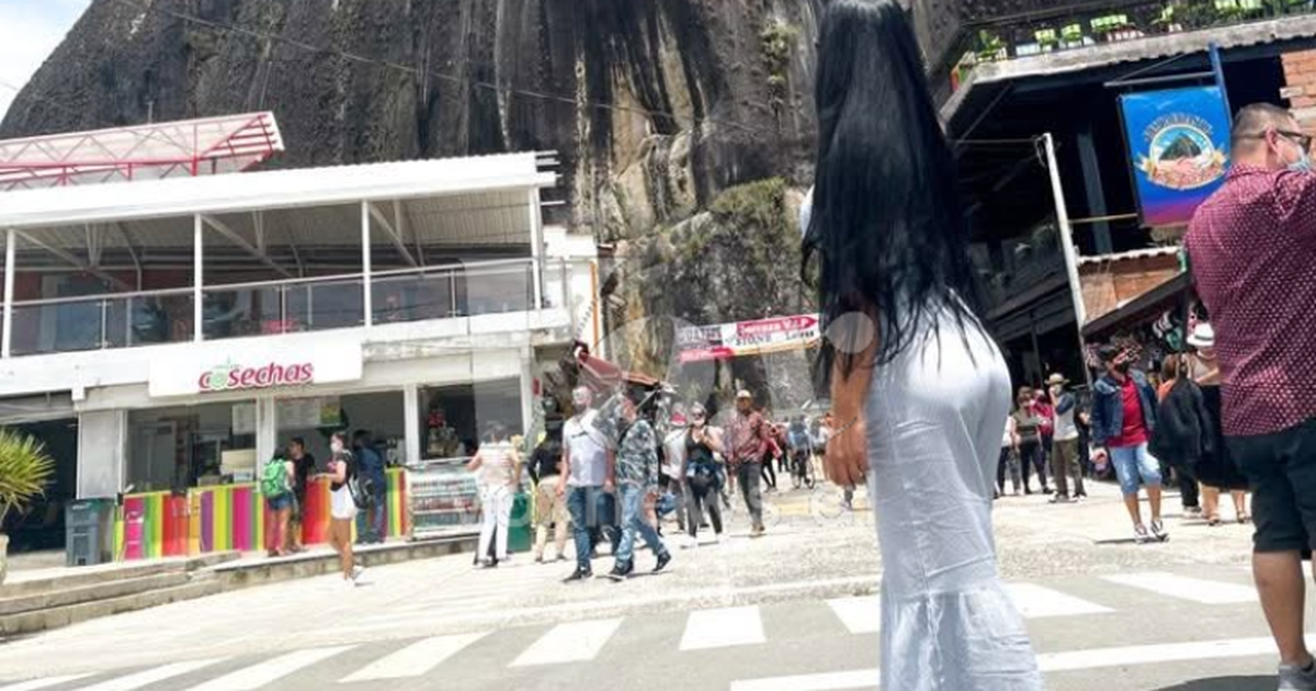 Emrat   50 euro për një orë   detaje nga arrestimi i dy kolumbianeve për prostitucion në Fier  U spiunuan nga banorët e pallatit 