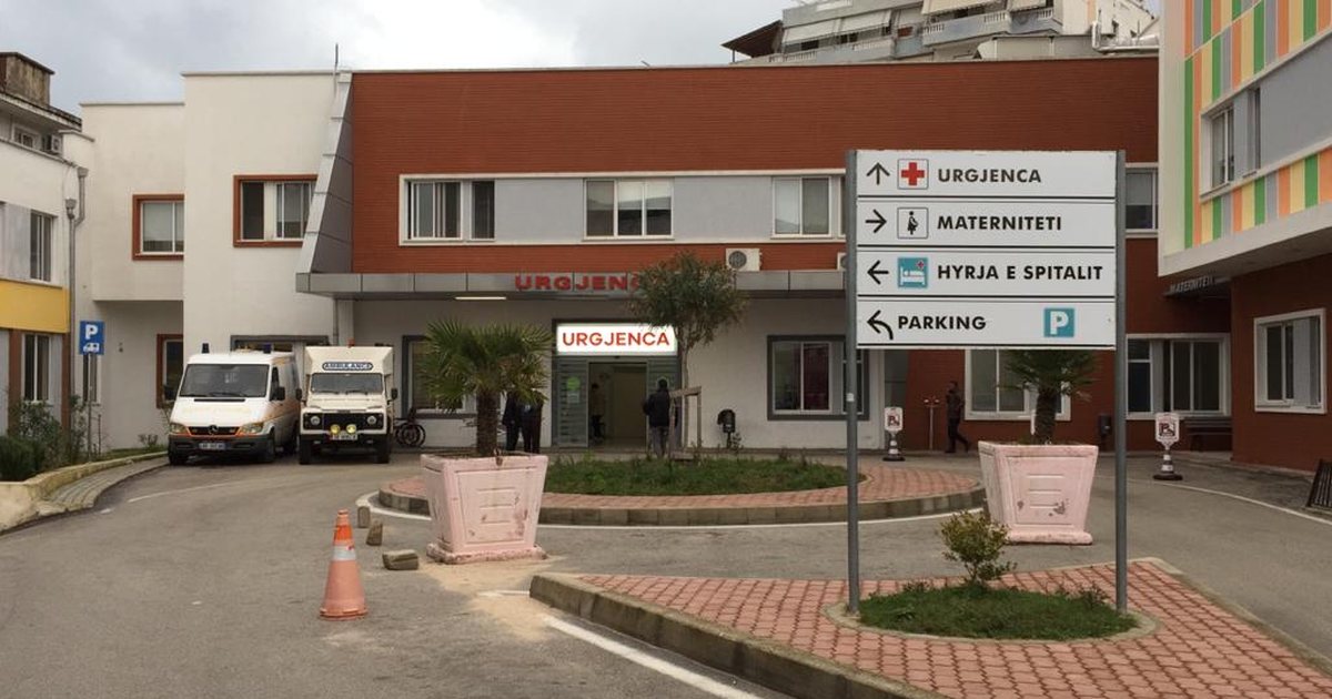 EMRI  Plagosje me thikë në Sarandë  51 vjeçari niset në gjendje të rëndë drejt Tiranës 