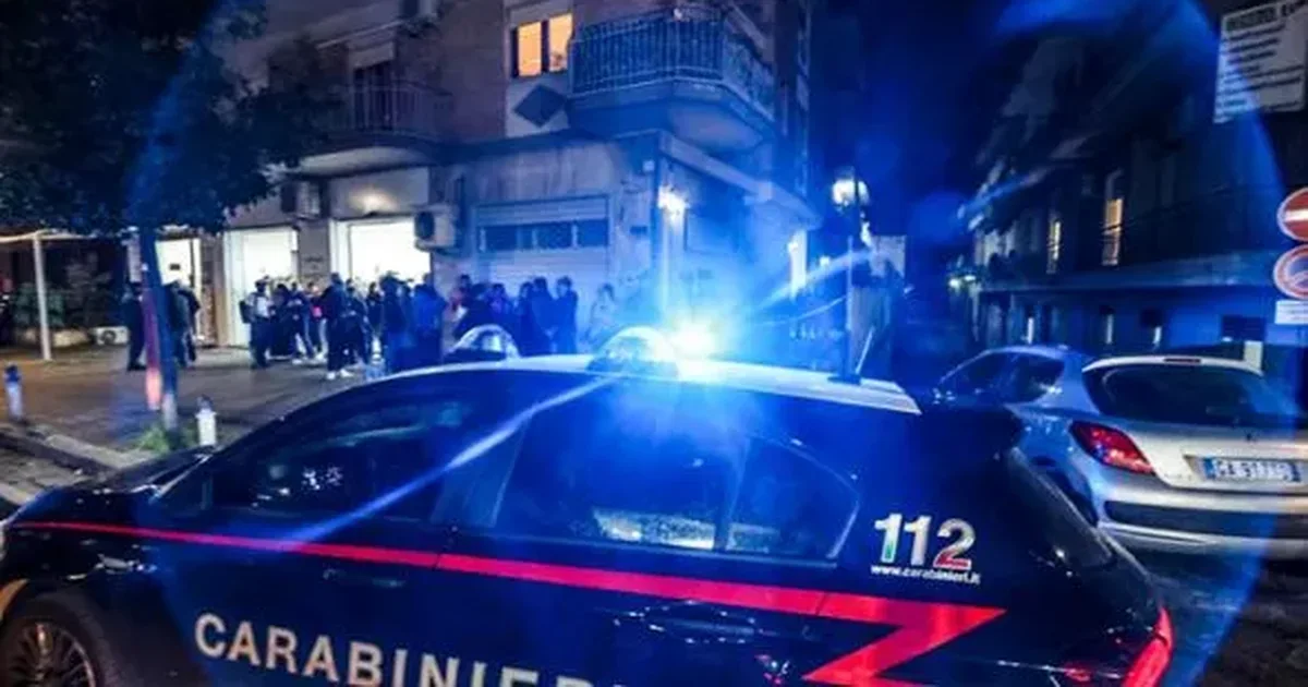 Alarm në Itali  48 vjeçari shqiptar spërkat apartamentin me bezninë  kërcënoi t i vinte flakën vetes 