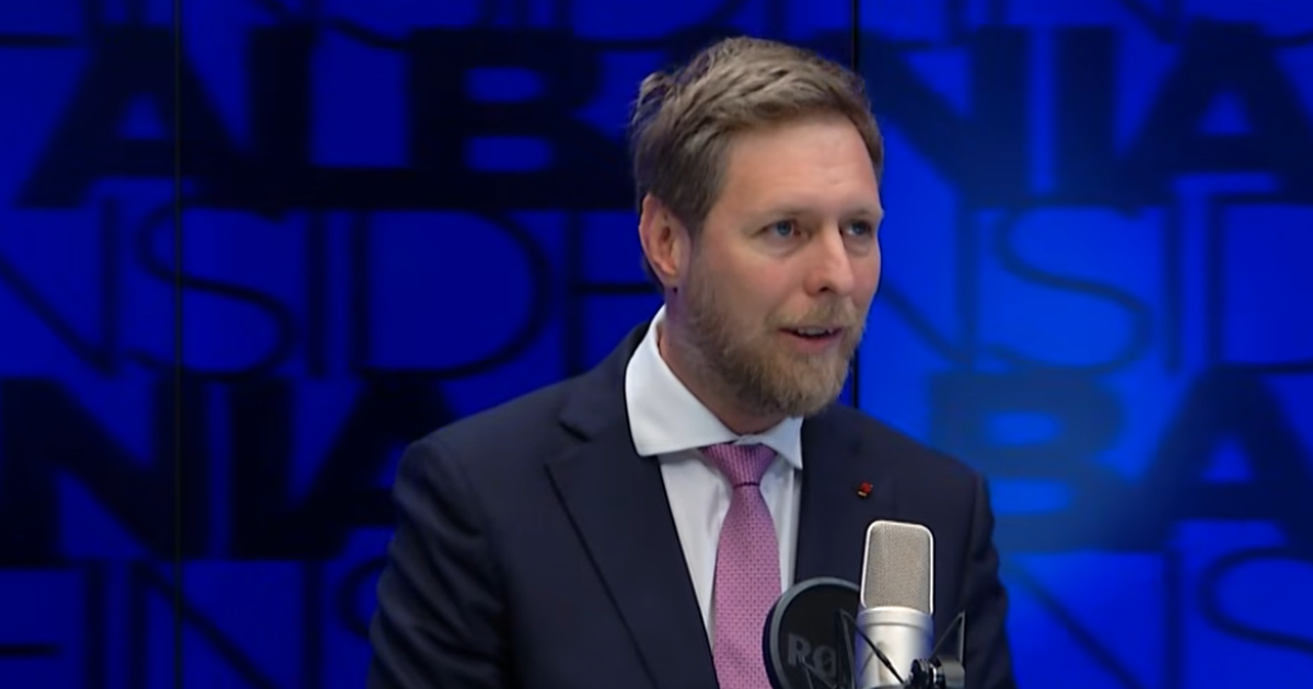 Rrëfehet Princ Leka  Do martohem  ndoshta këtë vit  Nuk e lejoj vajzën time të shkoj rrotull duke thënë  jam princeshë 