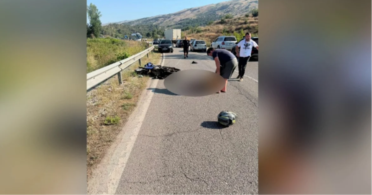 Aksident tronditës në aksin Gjirokastër Tepelenë  motoçiklisti humbet këmbën pasi u përplas me kamionin