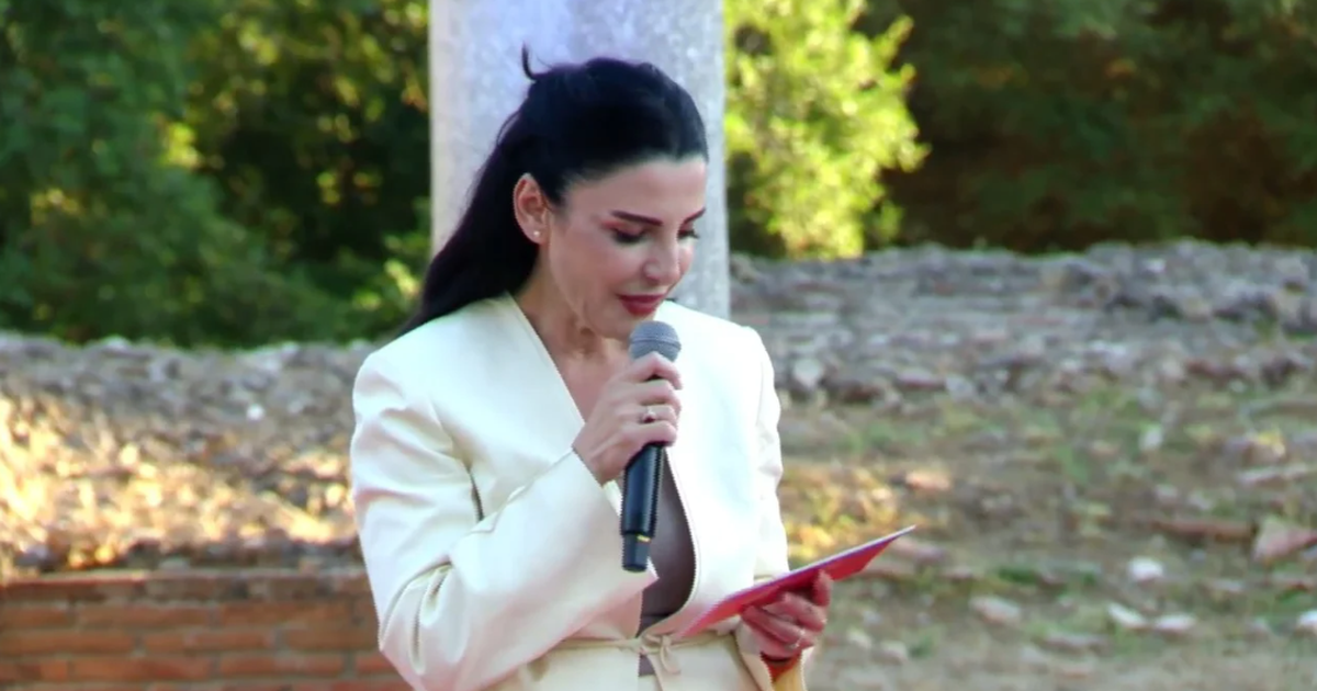 Nuk e ftoi në festën e PS  ish deputeti socialist shpërthen ndaj Ballukut  Ajo frymëzon protestat  ushqen me fonde PD dhe Berishën
