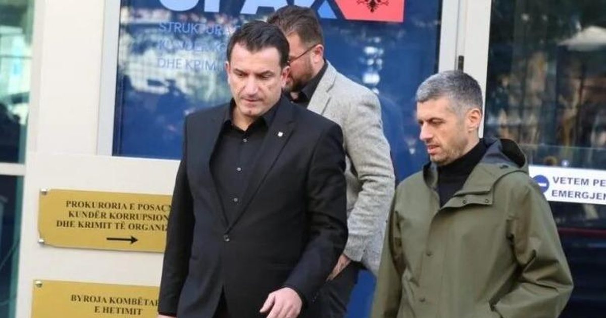 Vendimi gjykatës  Veliaj jep  OK   Alban Dokushi rikthehet në detyrë si sekretar i Përgjithshëm i Bashkisë së Tiranës 