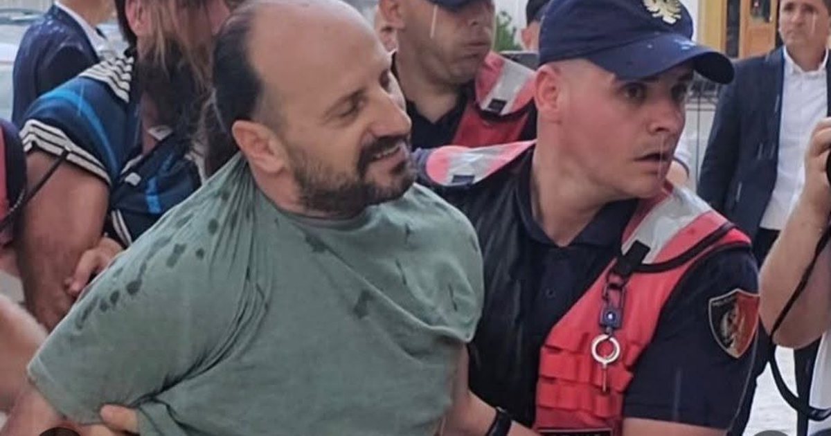 Dritan Goxhaj lavdëron policët  pas shoqërimit në Komisariat  Na dhanë ujë dhe telefon për të lajmëruar familjen  s na dhunoi njeri