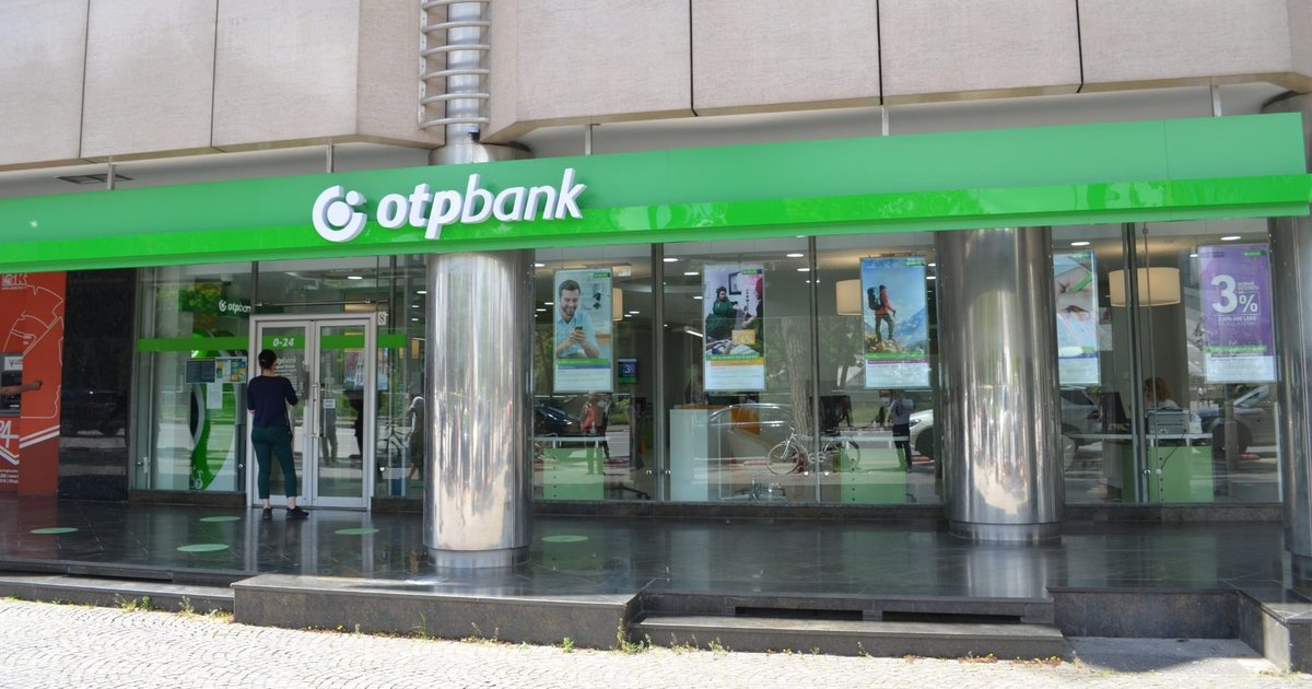 Grabitet filiali i OTP së te Komuna e Parisit në Tiranë 