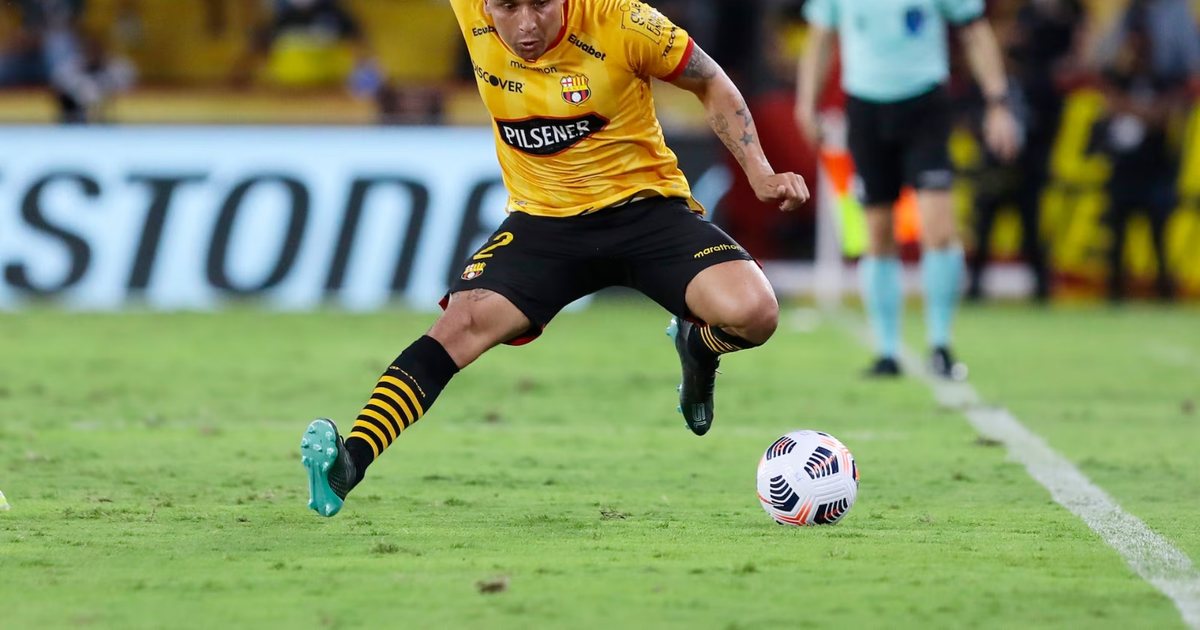 Dalin PAMJET  si u ekzekutua FUTBOLLISTI i Ekuadorit 