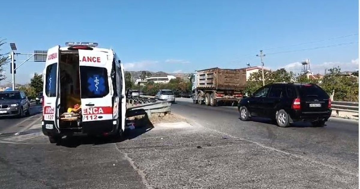 Aksident i rëndë në Divjakë  Motori përplas të moshuarën  humb jetën 71 vjeçarja 