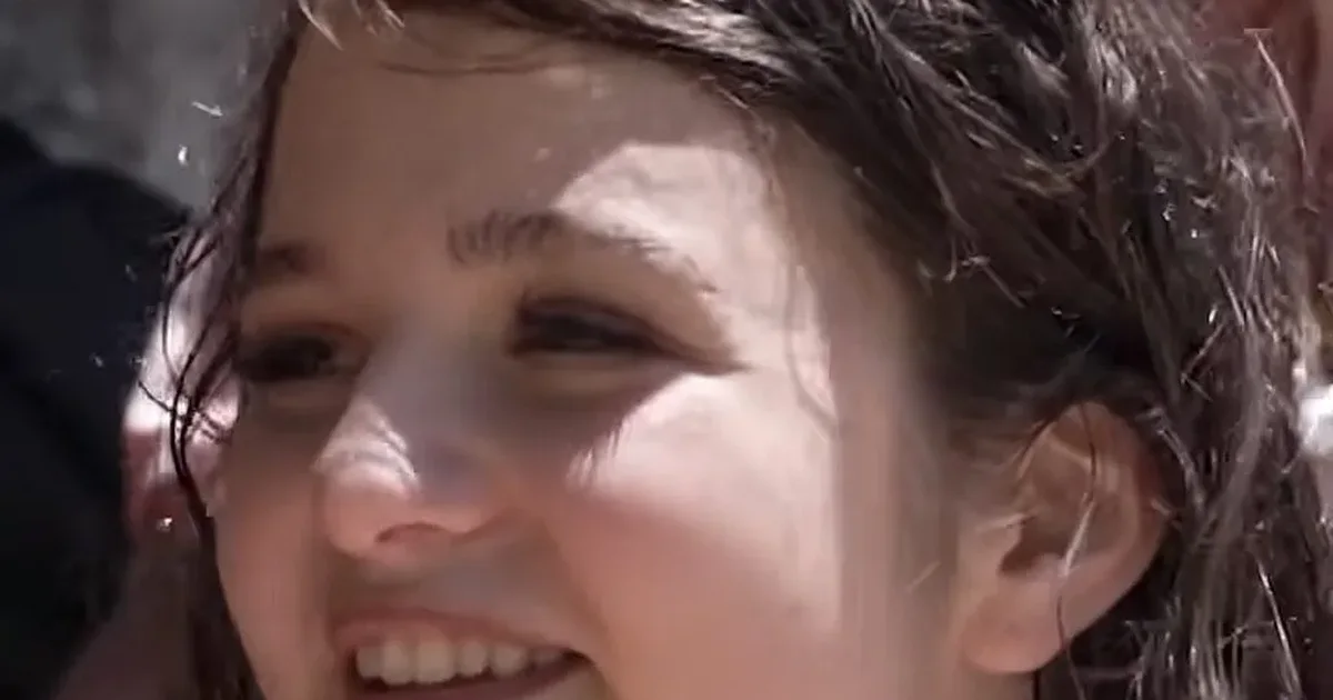 Njihuni me motrën e Selin Bollatit  Agnes flet për eksperiencën e motrës së saj në BBVIP  VIDEO 