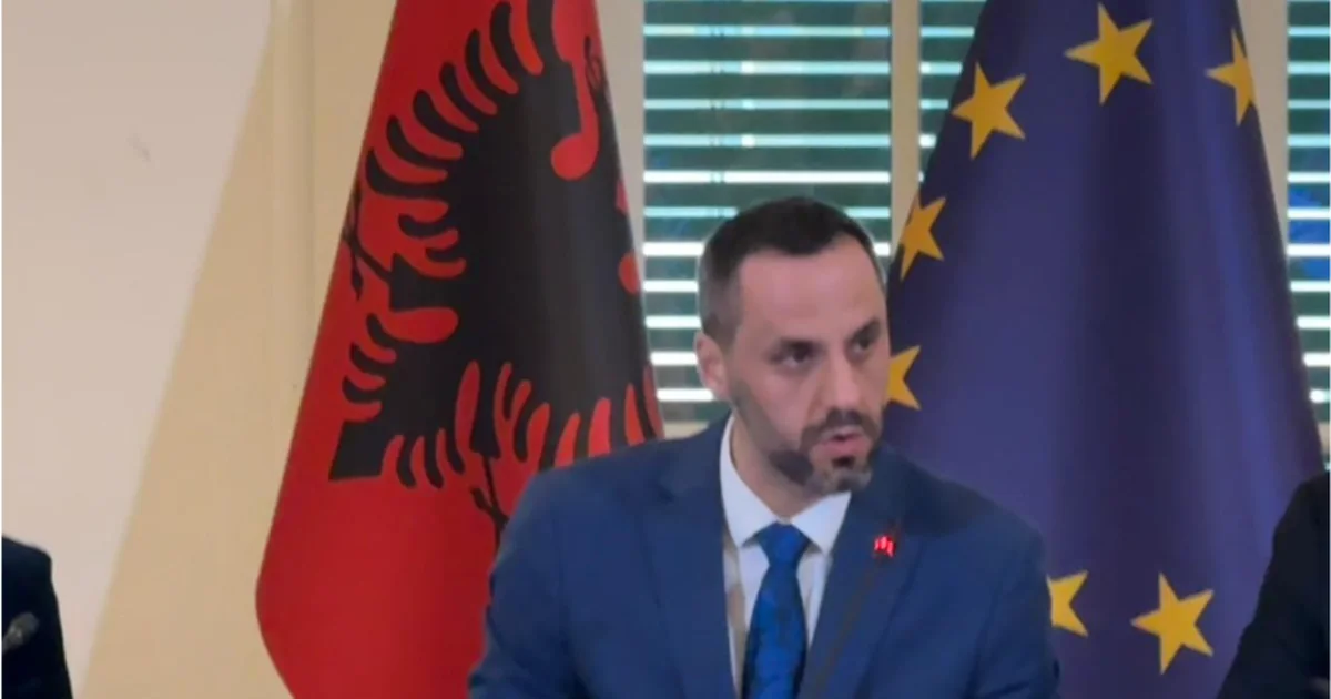  Asgjë s na ndal drejt Shqipërisë europiane   Lamallari për protestuesit  Udhëhiqen nga urrejtja e dhuna