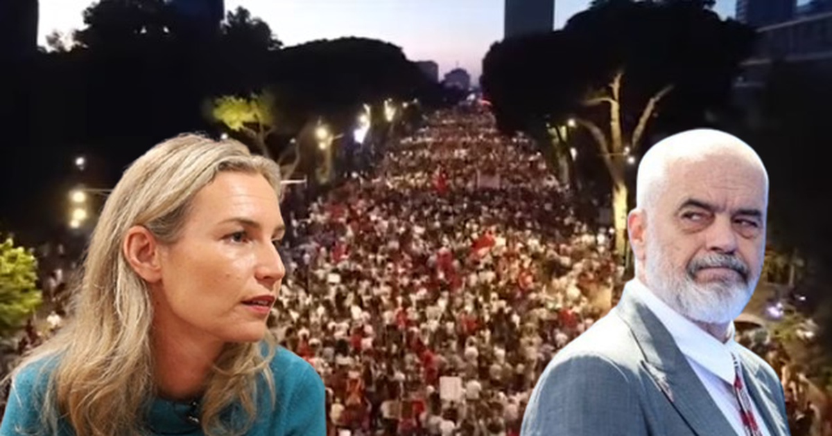 Lea Ypi thumbon Ramën me një poezi  revolucionare 