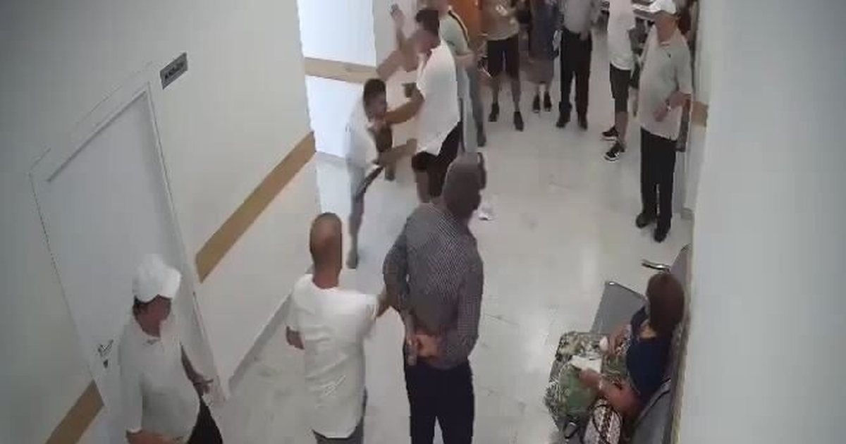 Plagosën 32 vjeçarin në Poliklinikën e Shkodrës  babë e bir lihen në  arrest shtëpie   Ndodhi në gjaknxehtësi 